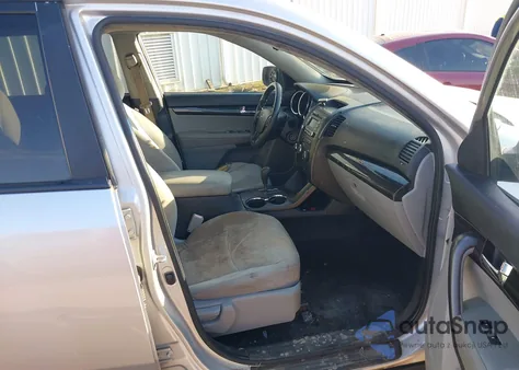 2012 Kia Sorento Lx z USA, uszkodzony, nr VIN 5XYKTCA69CG259167